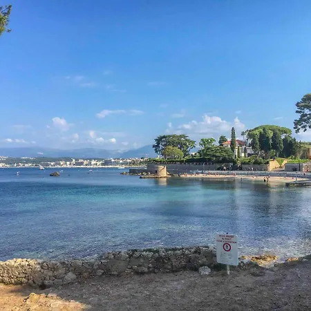 Apartman Centre D'antibes, Proche Plages 3 Pieces Climatisees Et Parking Antibes