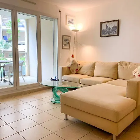 Apartman Centre D'antibes, Proche Plages 3 Pieces Climatisees Et Parking Antibes