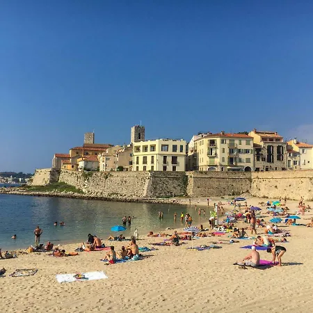 アパート Centre D'antibes, Proche Plages 3 Pieces Climatisees Et Parking *